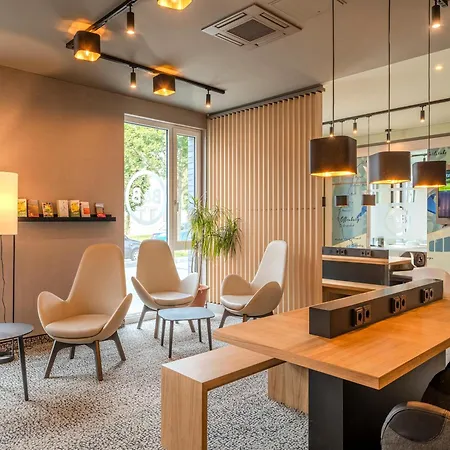 Offenburg-hbf Hotel 3*