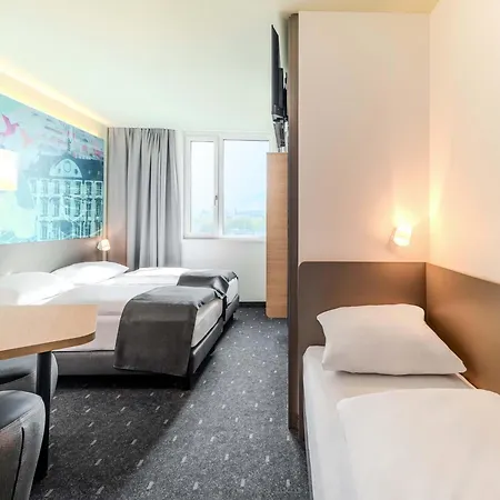 Offenburg-hbf Hotel 3*