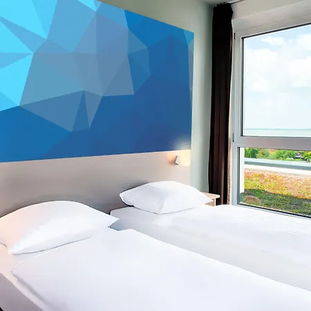 Offenburg-hbf Hotel 3*