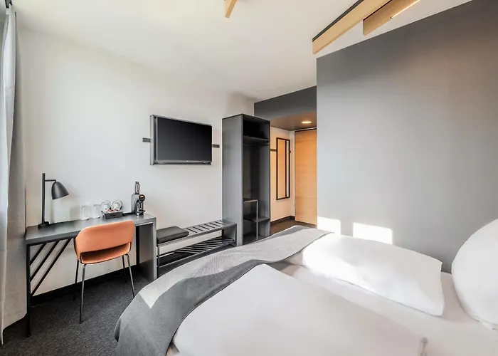 Offenburg-hbf 3* オフェンブルク