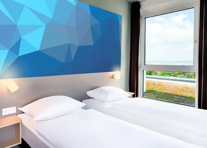 Offenburg-hbf Hotel 3*